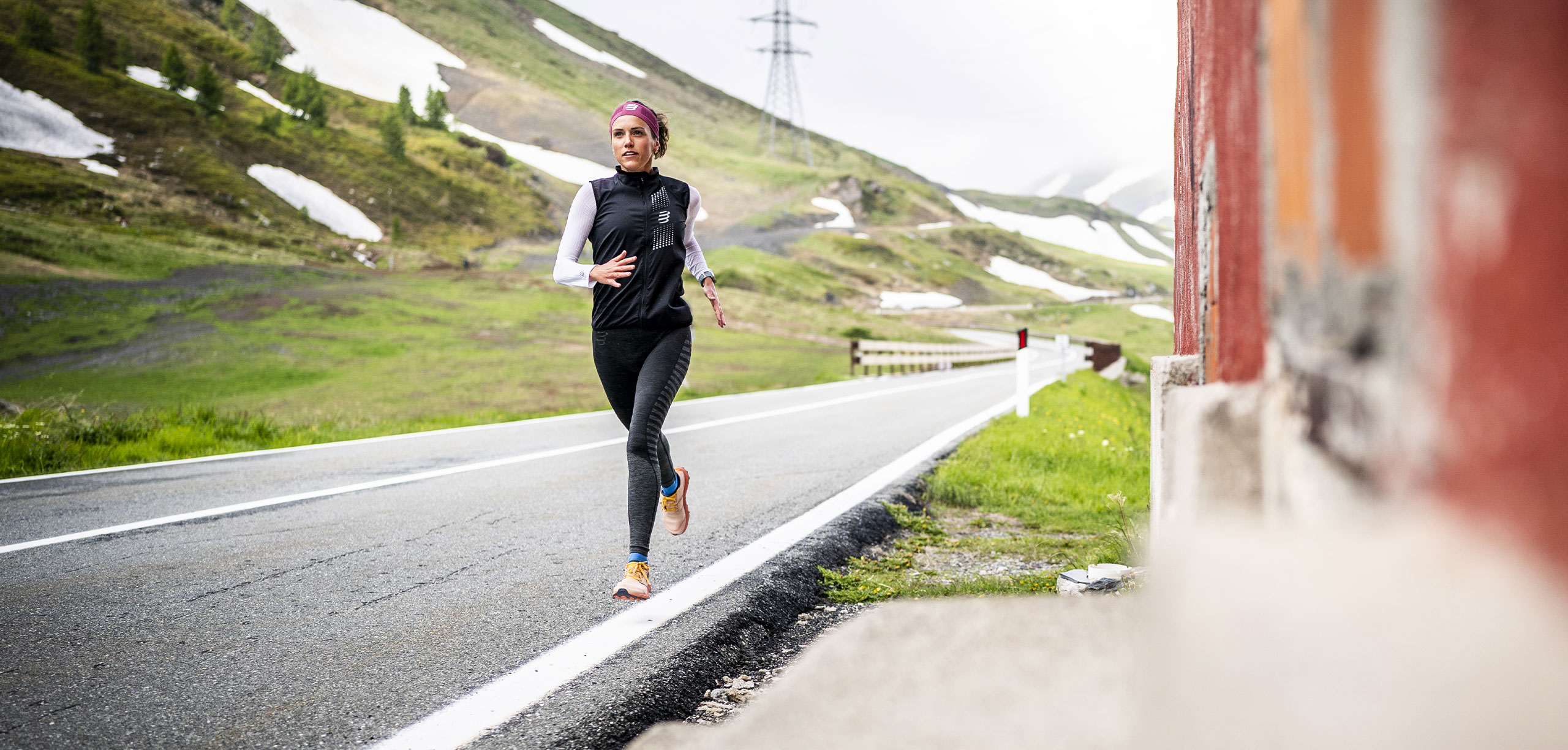 WINTER RUN LEGGING W - BLACK