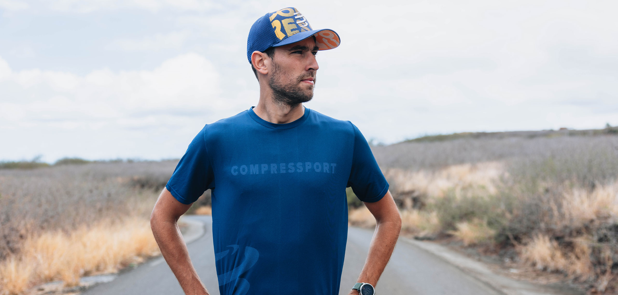 LOGO SS TSHIRT M - ESTATE BLUE