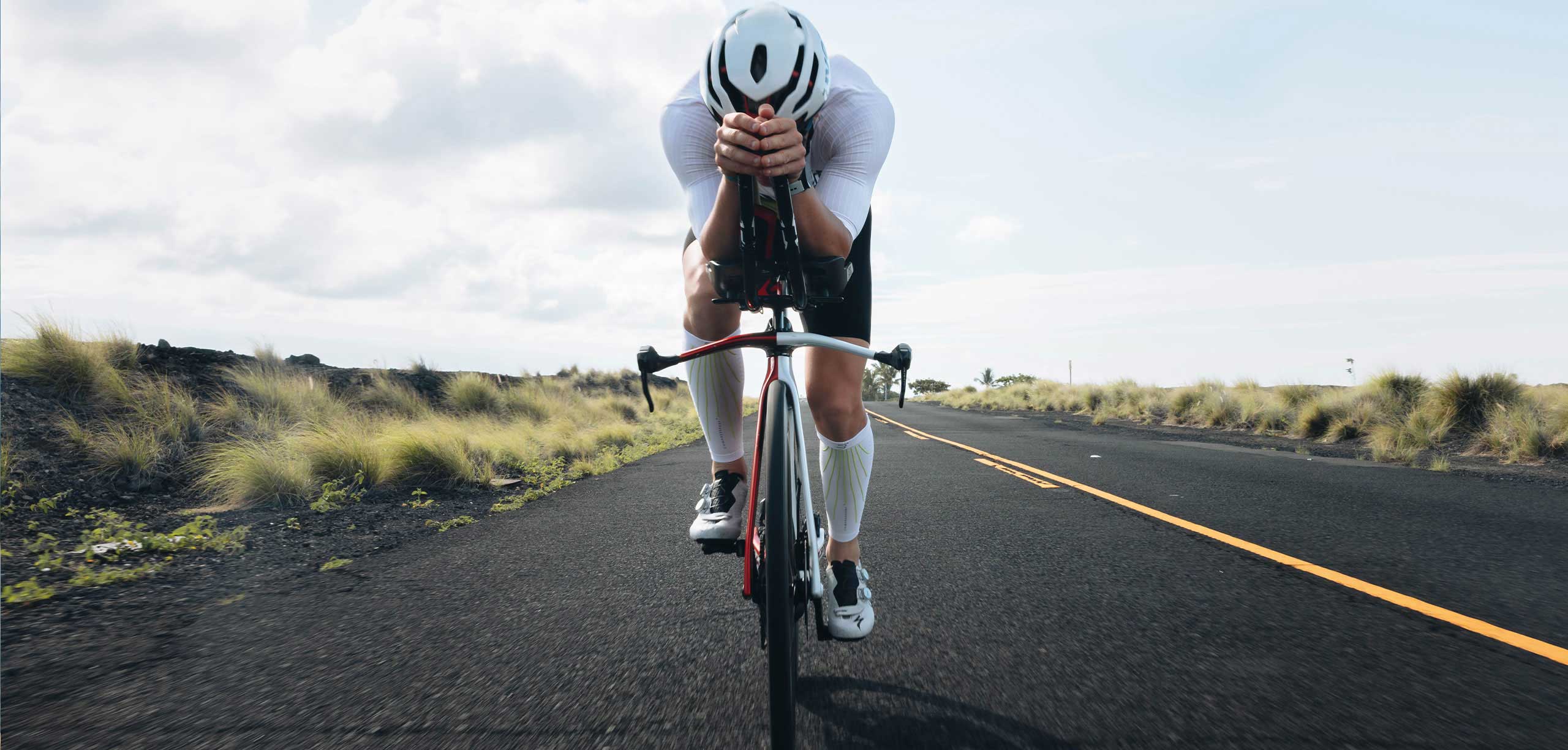 R2 AERO - WHITE