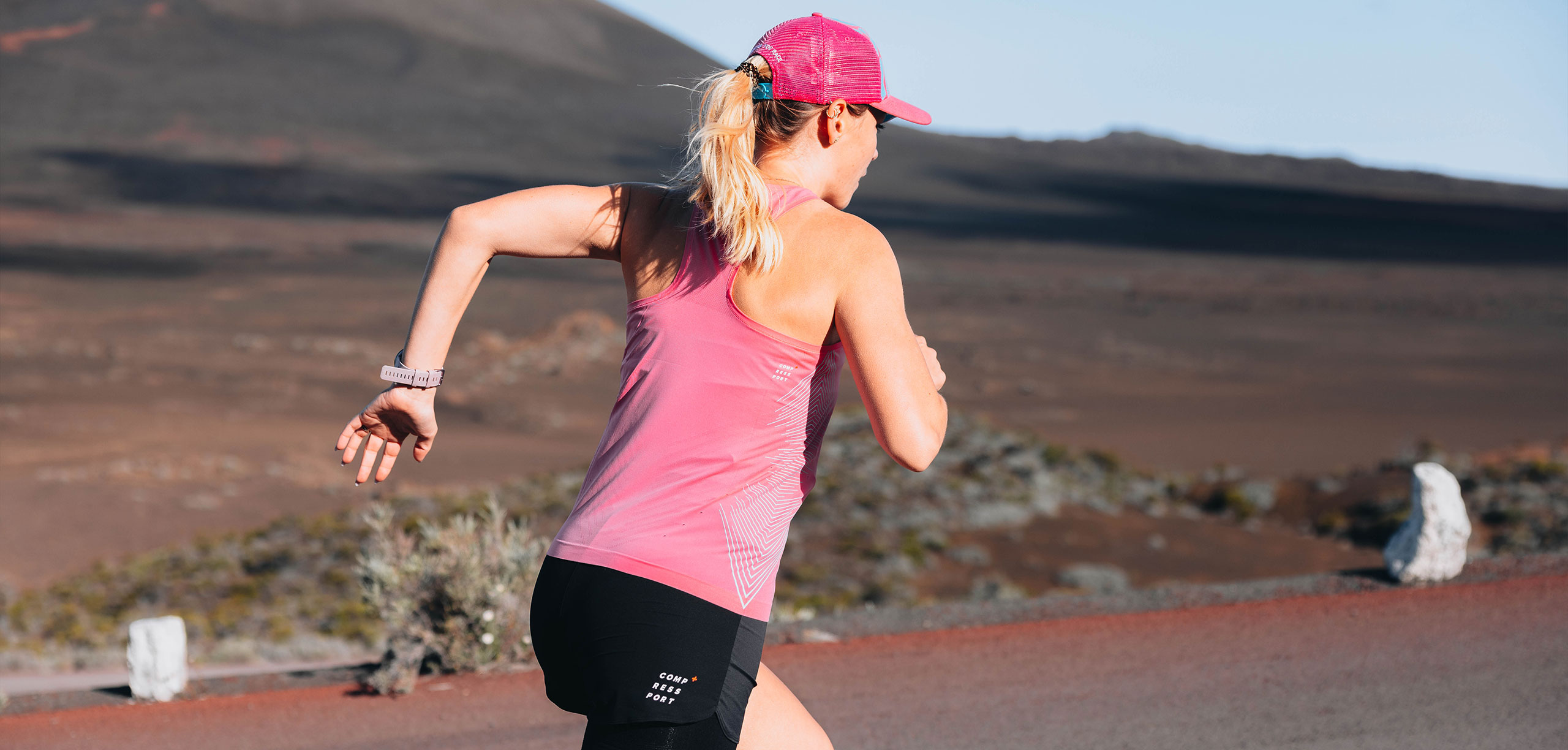 PERFORMANCE SINGLET W - HOT PINK